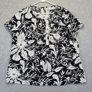 Black and White Relaxed Floral Blouse